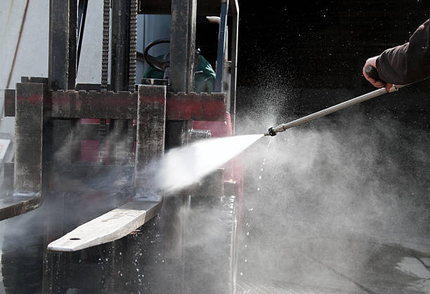 Best Concrete Pressure Washing  in Archbold, OH