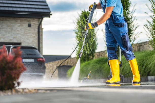 Best Pressure Washing Siding  in Archbold, OH